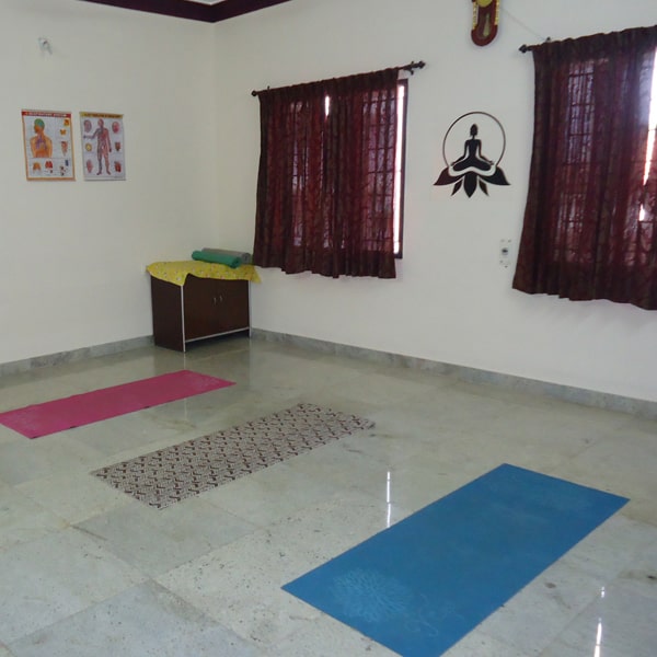 photo1